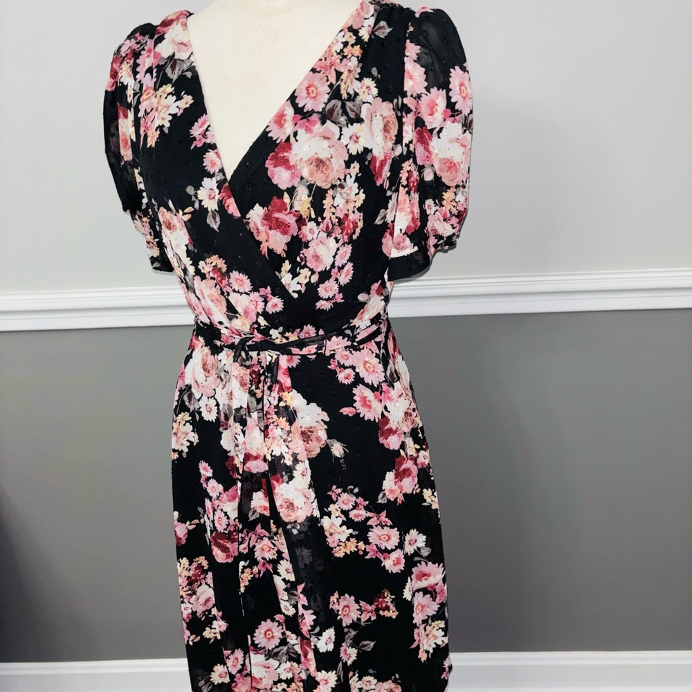 Connected Apparel Black Floral Midi Dress - Picture 2 of 9